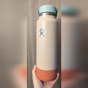 HYDRO FLASK 40 oz Wide Mouth Water Bottle - Tilly's exclusive Cotton Candy color